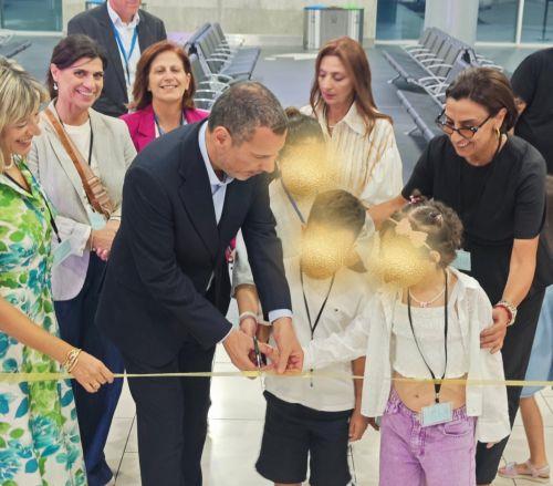 Έκθεση για ευαισθητοποίηση για τον παιδικό καρκίνο στο Αεροδρόμιο Λάρνακας
