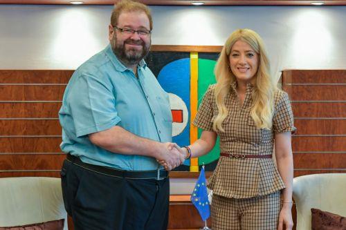 Cyprus Academy presents House President with its annual report