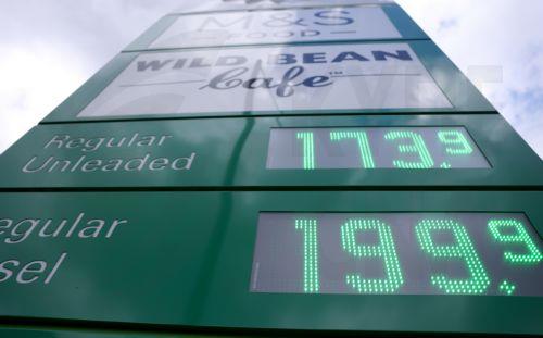 Σε ιστορικό ψηλό η μέση τιμή diesel που αγγίζει τα €2, αίτημα Συνδέσμων για μείωση ΦΠΑ