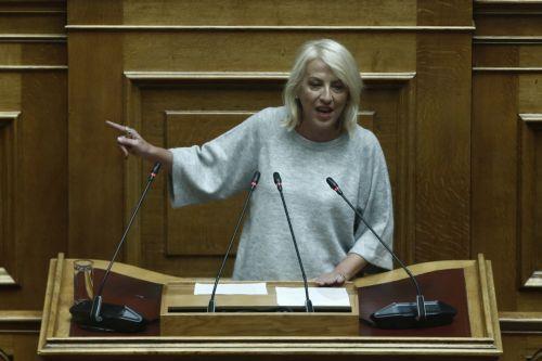 Το Κυπριακό συζήτησε ο ΓΓ του ΑΚΕΛ με την Πρόεδρο της ΚΟ του ΣΥΡΙΖΑ