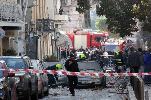 Τρεις συλλήψεις για δολιοφθορά που οδήγησε στην έκρηξη και κατάρρευση κτιρίου στην Πλάκα