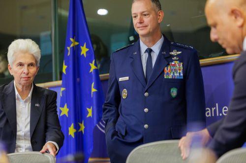 To ΝΑΤΟ καλεί τις ευρωπαϊκές  χώρες σε καταδίκη πράξεων δολιοφθοράς της Ρωσίας