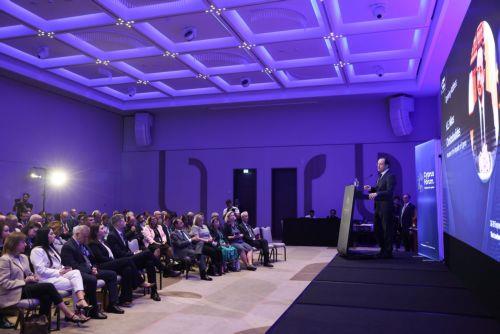 Το Cyprus Forum είναι μια πετυχημένη πλατφόρμα που προσφέρει στο δημόσιο διάλογο είπε ο Πρόεδρος