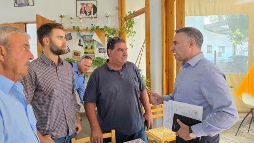 Σε επεξεργασία πρόσθετη στήριξη σε αγρότες, είπε ο Χρ. Σενέκης από το Παλαιχώρι