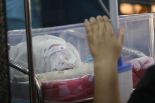 Έρευνα στο JAMA Pediatrics: Πιθανή σύνδεση έκθεσης εγκύων σε σωματίδια από καπνό με εμφάνιση αυτισμού