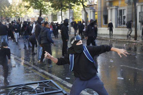 Δεν κάνουν πίσω οι φοιτητές στην Αλβανία, πακέτο ποινικών μέτρων ανακοινώνει ο Ράμα