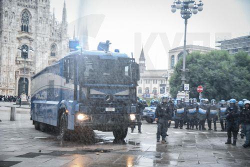 Ταϊλάνδη και Μαλαισία συμβουλεύουν για αναβολή μη απαραίτητων ταξιδιών σε χώρες με διαδηλώσεις