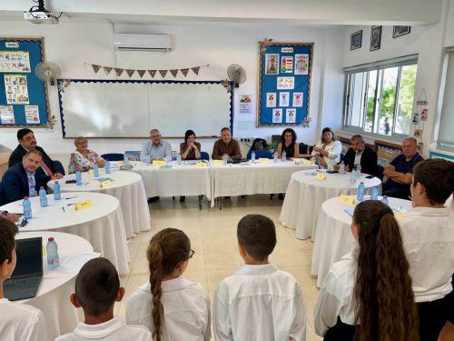 Τα προβλήματα σε σχολεία της ελεύθερης Αμμοχώστου εξέτασε σε επιτόπια επίσκεψη η Επ.Παιδείας