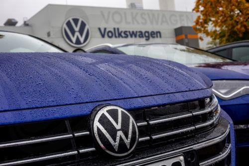 Ζημιές €5,8 δισ. από Volkswagen στο γ΄ τρίμηνο λόγω ανταγωνισμού από την Κίνα