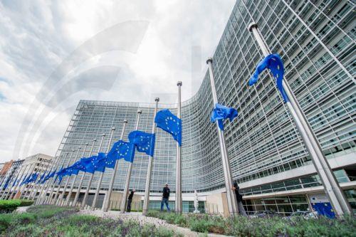 Έρευνα της Κομισιόν καταγράφει παράπονα για αργές και πολύπλοκες δημόσιες υπηρεσίες στην ΕΕ