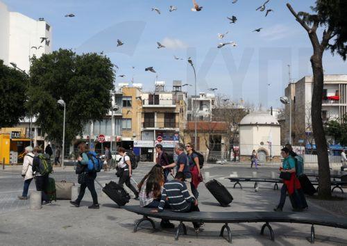 Tourist arrivals in Cyprus skyrocket in March 2022, compared to the same month of the last two years