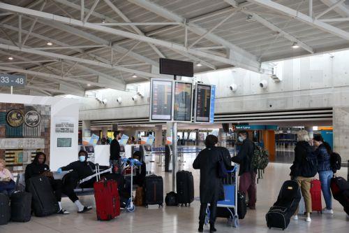 حركة المسافرين في مطاري قبرص هي الأعلى في الأشهر السبعة الأولى من عام 2024