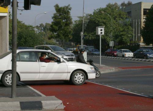 Το Υπουργείο Μεταφορών θα καταθέσει νομοσχέδιο για επιδόσεις προστίμων από κάμερες