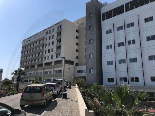 Στο νοσοκομείο δύο άτομα που ανέπνευσαν καπνό από πυρκαγιά στη Λάρνακα