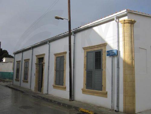 Κριτική ΕΚΑΤΕ για Cyprus College of Art και το «Μεγάλο Τείχος» στη Λέμπα