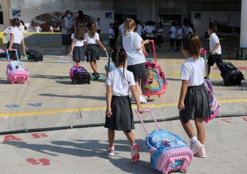 Στις 12 Σεπτεμβρίου επιστρέφουν οι μαθητές στις αυλές των Δημοτικών Σχολείων, Νηπιαγωγείων και Ειδικών Σχολείων