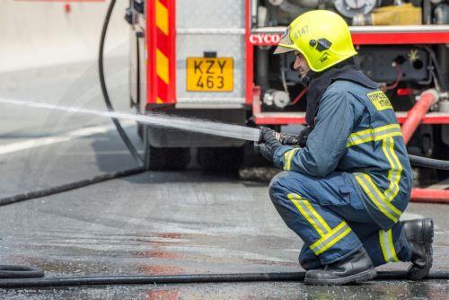 Φωτιά σε αυλή οικίας στη Λάρνακα φαίνεται να τέθηκε κακόβουλα