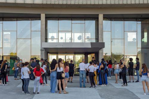 Ενίσχυση ελέγχων σε σχέση με φοίτηση και απασχόληση φοιτητών τρίτων χωρών συζήτησαν Ν. Ιωαννίδης και Α. Μιχαηλίδου