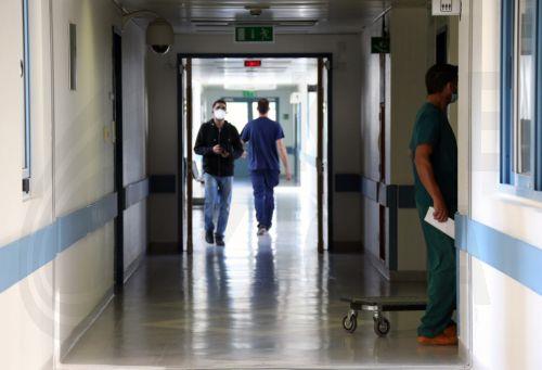 Σταθεροποιείται η εικόνα των περιστατικών γρίπης Α, λέει ο Χ. Χαριλάου στο ΚΥΠΕ