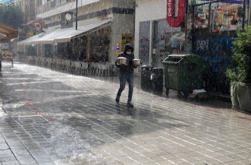 Κίτρινη προειδοποίηση για καταιγίδες από το απόγευμα μέχρι τα μεσάνυχτα