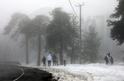 Polis Trodos dağında kaybolan ailenin yolunu bulmasına yardımcı oldu