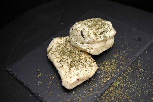 Οργανοληπτική αξιολόγηση χαλλουμιού σε εκδήλωση στο ΤΕΠΑΚ