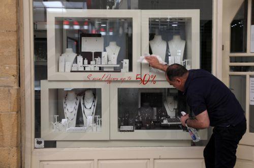 Retail turnover up 9.8% in value and 7.5% in volume in May