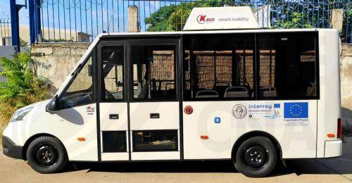Αγορά μικρών λεωφορείων για ΑμεΑ από Τμήμα Ηλεκτρομηχανολογικών Υπηρεσιών