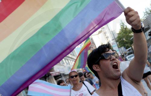 Ανησυχία Ευρωβουλευτών και Κομισιόν για συλλήψεις ΛΟΑΤΚΙ+ ακτιβιστών στην Τουρκία