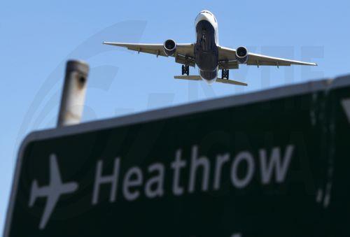 Απεργία στους ελέγχους ταξιδιωτικών εγγράφων στα βρετανικά αεροδρόμια μέσα στις γιορτές