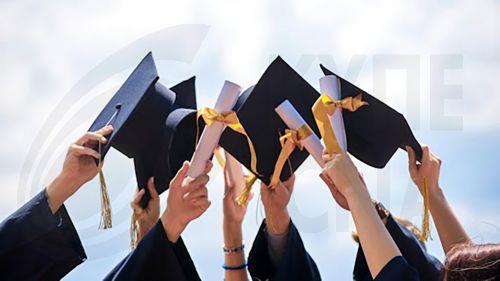 Υποτροφίες σε πρόσφυγες από το Κολέγιο CDA