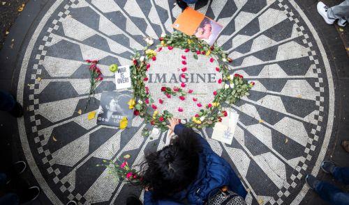 Απορρίφθηκε για 14η φορά η αίτηση αποφυλάκισης του δολοφόνου του Τζον Λένον