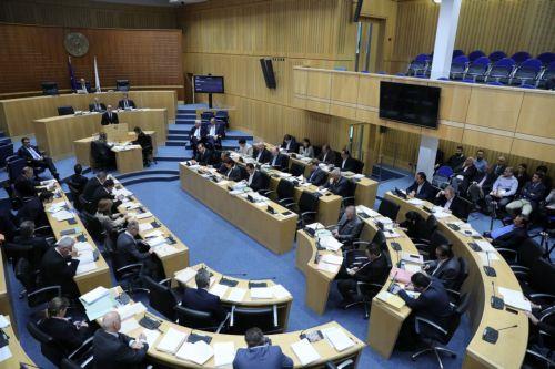 Cumhurbaşkanı haciz yasalarını geri gönderme ihtimaline açık kapı bıraktı