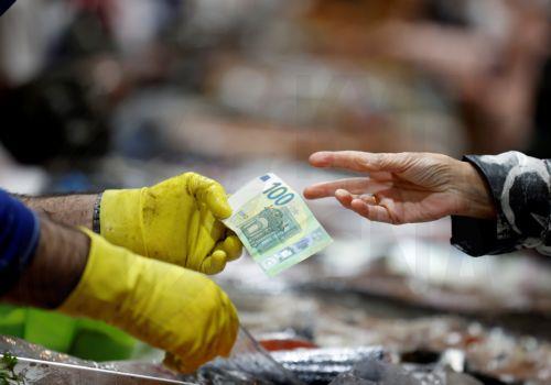 CBC invites public to take part in ECB survey on future euro banknotes