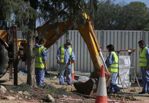 Εκταφές οστών αγνοουμένων στο βομβαρδισμένο το 1974 Νοσοκομείο Αθαλάσσας: Συγκλονιστικές μαρτυρίες στο ΚΥΠΕ