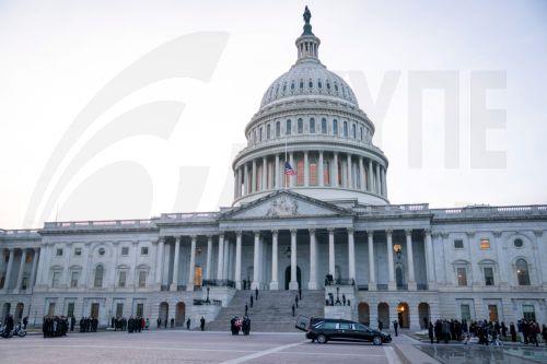 المشرعون الأمريكيون بعيدون تقديم مشروع قانون مشترك بين الحزبين لإنهاء حظر الأسلحة المفروض على قبرص