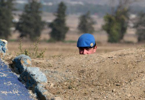 Uluslararası ilişkiler uzmanı Ahmet Sözen: “Kıbrıs Cumhuriyetinin toprak bütünlüğünün ihlâli kınanmış olduğundan bölünme gerçekçi değildir”