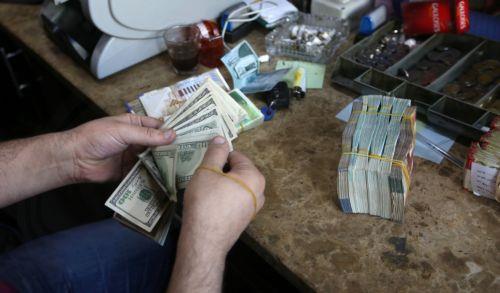 Εστιάτορας στη Ν. Καρολίνα βρήκε 12.000 δολ. και έγινε ο ήρωας της πόλης του