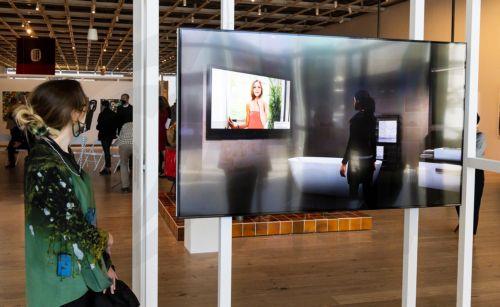 Ο κόσμος του Ναμ Τζουν Πάικ μέσα από τα μάτια του ανιψιού του, Κεν Χακούτα