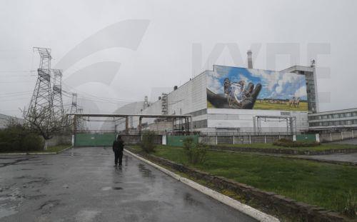 Ρωσικό πλήγμα θα μπορούσε να προκαλέσει κατάρρευση «σαρκοφάγου», λέει ο διευθυντής Τσερνόμπιλ