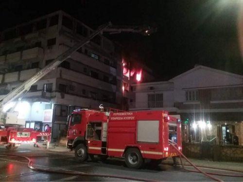 Φωτιά σε σωματείο στη Λακατάμια τα ξημερώματα της Πέμπτης