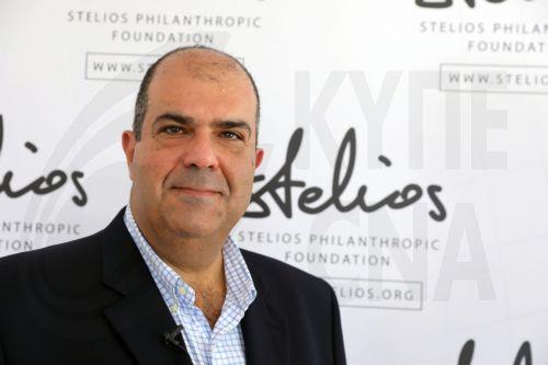 Επιχειρηματίας δωρίζει τα χρήματα του Βραβείου Στ. Χατζηιωάννου σε νέους επιχειρηματίες και οικογένειες