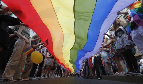 Diplomatlar Kıbrıs’ta IDAHOBIT için LGBTQI+ eşitliğine destek verdi