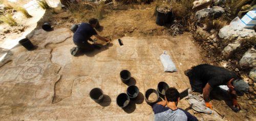 Με γοργούς ρυθμούς οι εργασίες στο αρχαιολογικό πάρκο Ελ Τζεμ στην Τυνησία