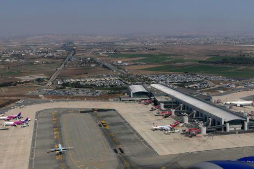 «Γίνε ο ήρωας μου», φιλανθρωπική εκδήλωση στο αεροδρόμιο Λάρνακας