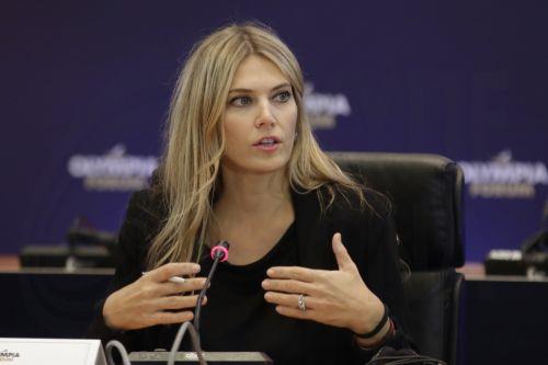 Libération: Η Εύα Καϊλή δηλώνει ότι είναι αθώα, εξιστορεί τις συνθήκες σύλληψης, κράτησής της