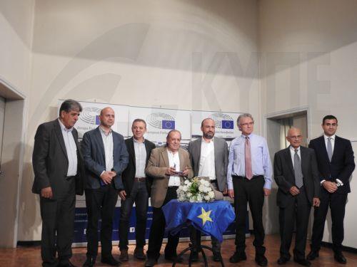 Ομόφωνο ψήφισμα καταδίκης από Βουλή για παράνομη δίωξη Σενέρ Λεβέντ