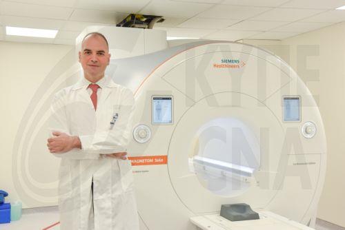 Όχι σε νέες προγνωστικές εξετάσεις για σκοπούς ασφάλισης λέει η Επιτροπή Βιοηθικής