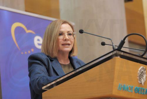 Η άρση ασυλίας της δεν σχετίζεται με το Qatar Gate, λέει η Μ. Σπυράκη