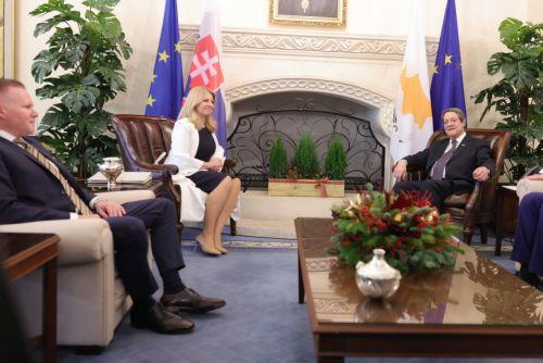 الرئيس أناستاسياديس يستقبل  نظيرته السلوفاكية